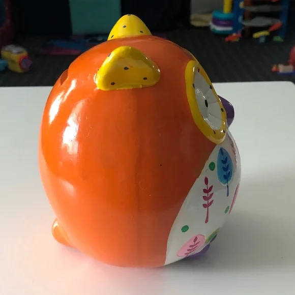 🐰 Colorful Owl Bank - Picture 5 of 7